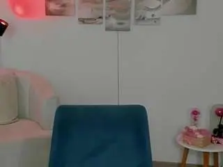 Haileyflorez  live sex cam