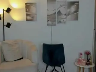 Haileyflorez  live sex cam