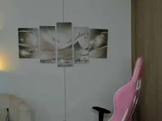 Haileyflorez  live sex cam