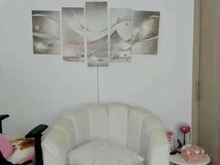 Haileyflorez  live sex cam