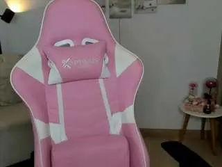 Haileyflorez  live sex cam