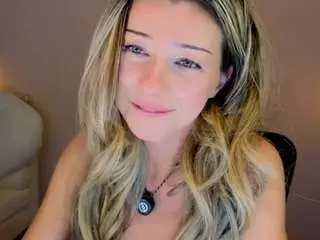 Lenamuti  live sex cam