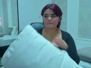 Lia-chips  live sex cam