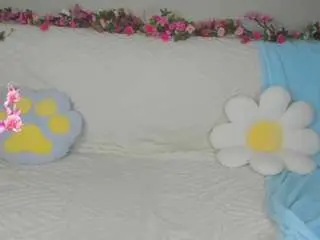 Mimicutee  live sex cam