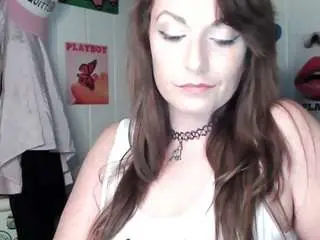 Emberrayne  live sex cam