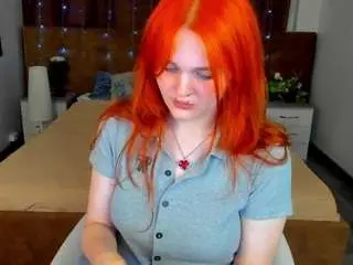 Emili-hols  live sex cam
