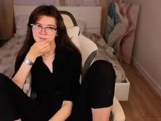 Holy-polly  live sex cam