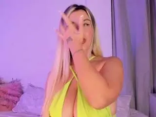 Liliimoon  live sex cam