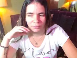 Maira-tf  live sex cam