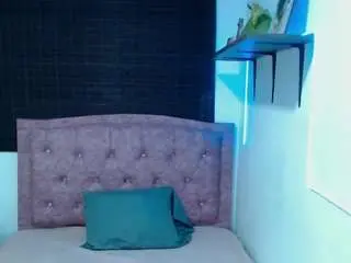 Maira-tf  live sex cam