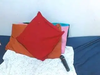 Xbusttyboobsxx3  live sex cam