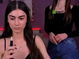 Flora-ri  live sex cam