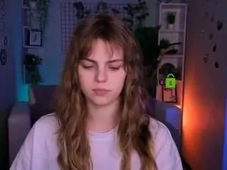 Flora-ri  live sex cam