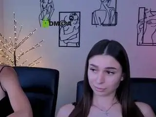 Flora-ri  live sex cam