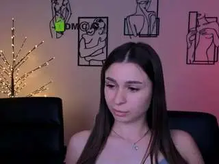 Flora-ri  live sex cam