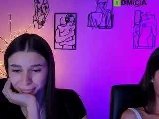 Flora-ri  live sex cam