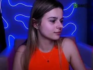 Kira-blase  live sex cam