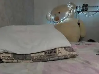 Wowblonde  live sex cam