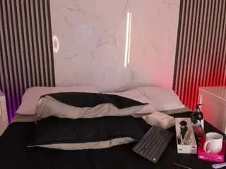 Alaskaflowers  live sex cam