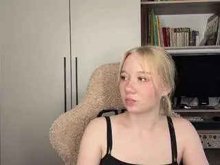 Allenamenna  live sex cam