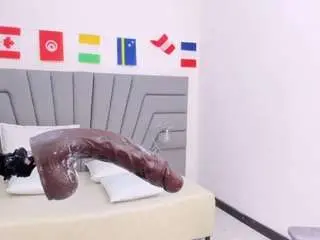 Angie-will  live sex cam