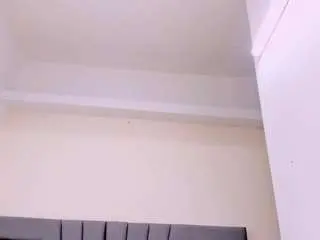Angie-will  live sex cam