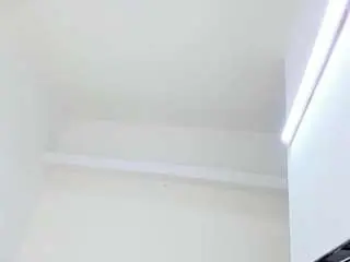 Angie-will  live sex cam