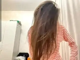 Bertamoschetto  live sex cam