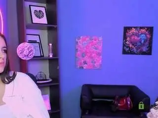 Kriss-babyy  live sex cam