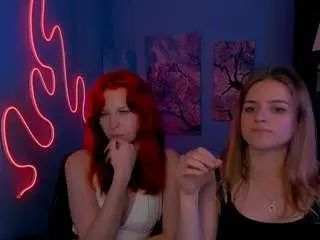 Kriss-babyy  live sex cam