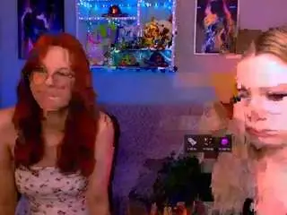 Kriss-babyy  live sex cam