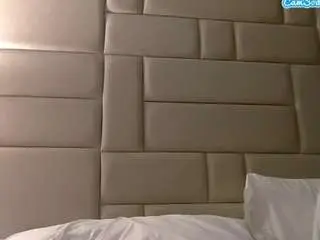 Livelatinlust  live sex cam