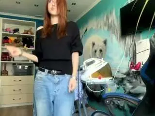 Mildredlusk  live sex cam
