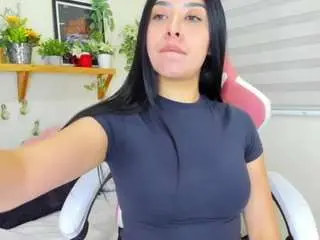 Starlie  live sex cam
