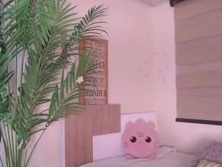 Dakota-moon  live sex cam