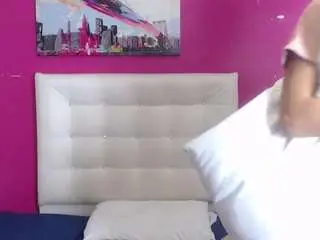 Nextdoor-fantassy  live sex cam