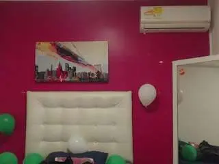 Nextdoor-fantassy  live sex cam