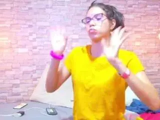 Nextdoor-fantassy  live sex cam
