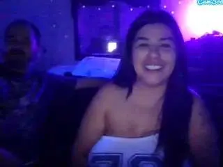 Pappyslilfreak  live sex cam
