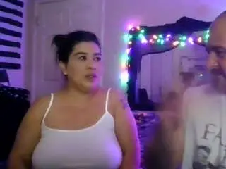 Pappyslilfreak  live sex cam