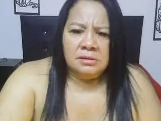 Shanttal0272  live sex cam