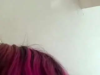 Treasahotze  live sex cam
