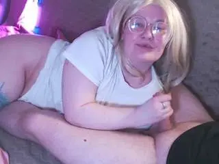 Alisonsxxx  live sex cam