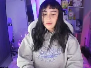 Annie-snow  live sex cam