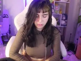 Annie-snow  live sex cam