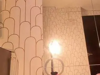 Chloe-fosster  live sex cam