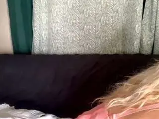 Elenarobinson  live sex cam