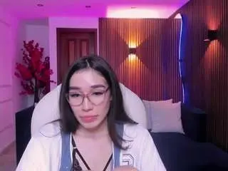 Emma-caarter  live sex cam