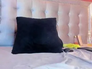 Jennagrey  live sex cam