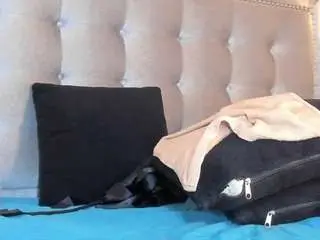 Jennagrey  live sex cam